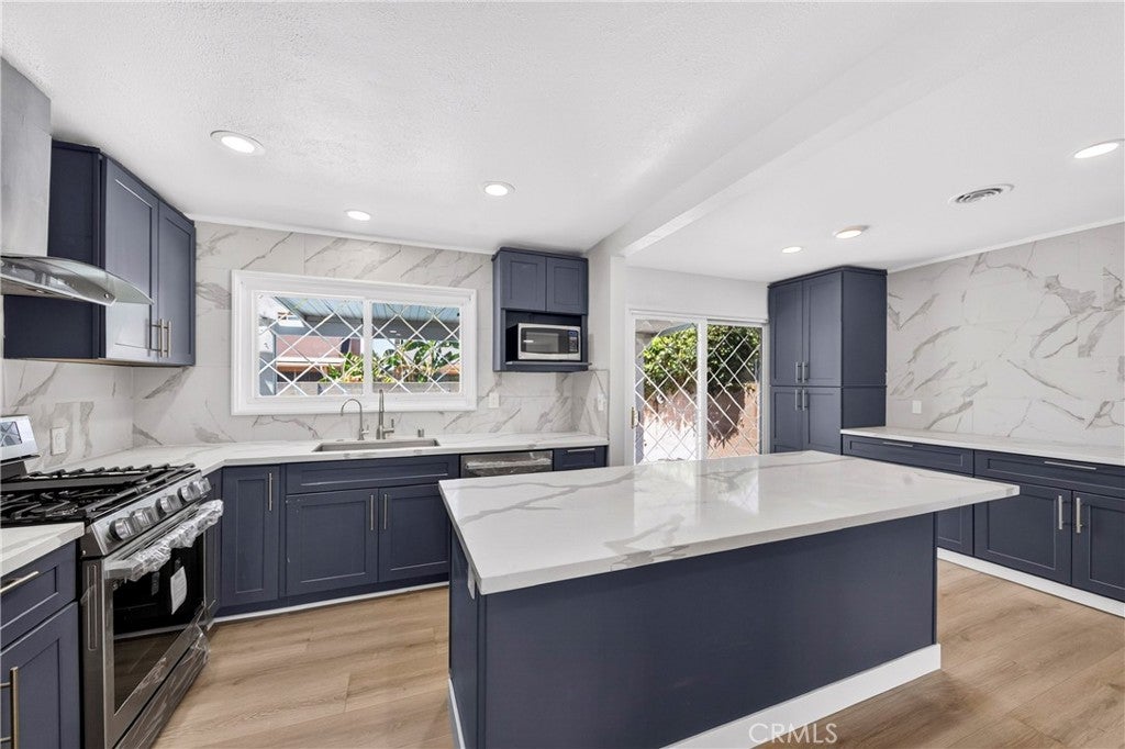 8321 Santa Margarita