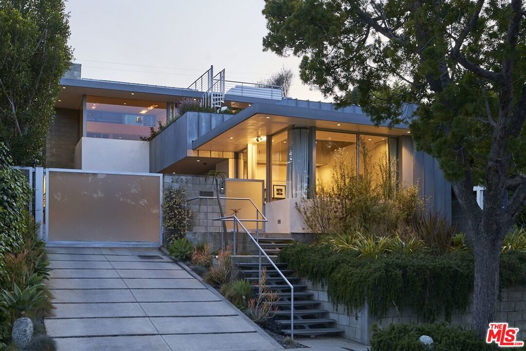 2502 7th Street, Santa Monica CA 90405