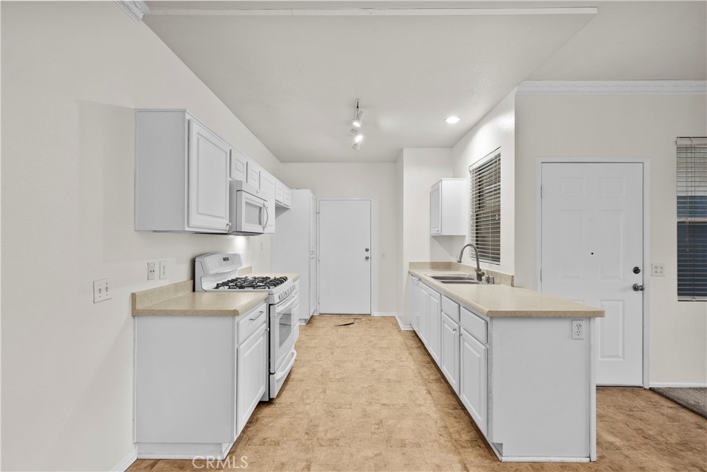 Bordeaux (BORDX) - Residential