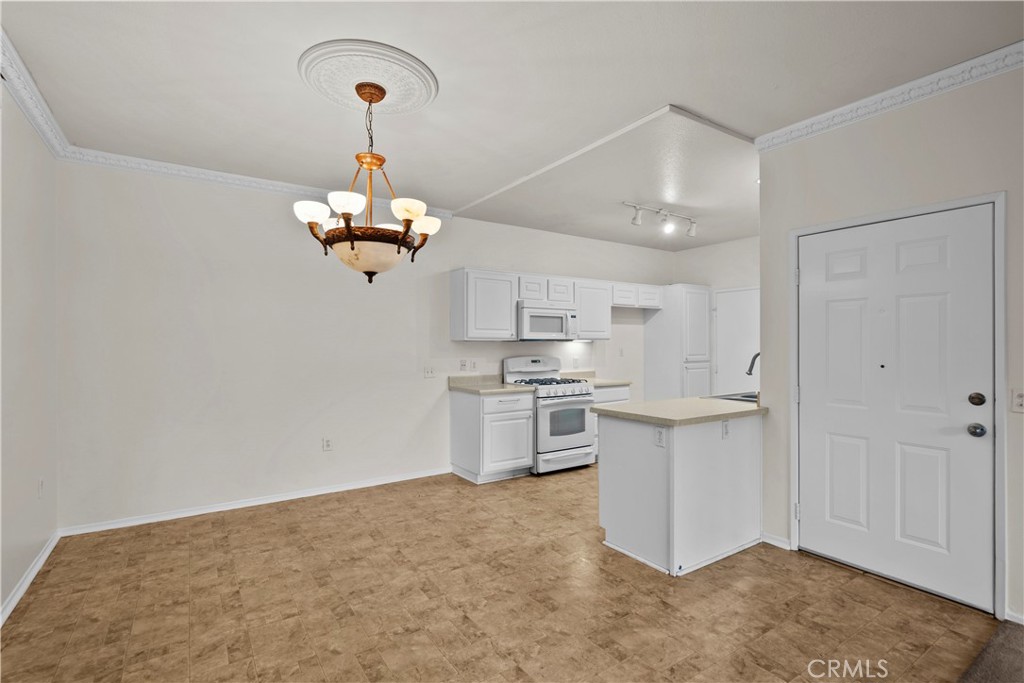 Bordeaux (BORDX) - Residential