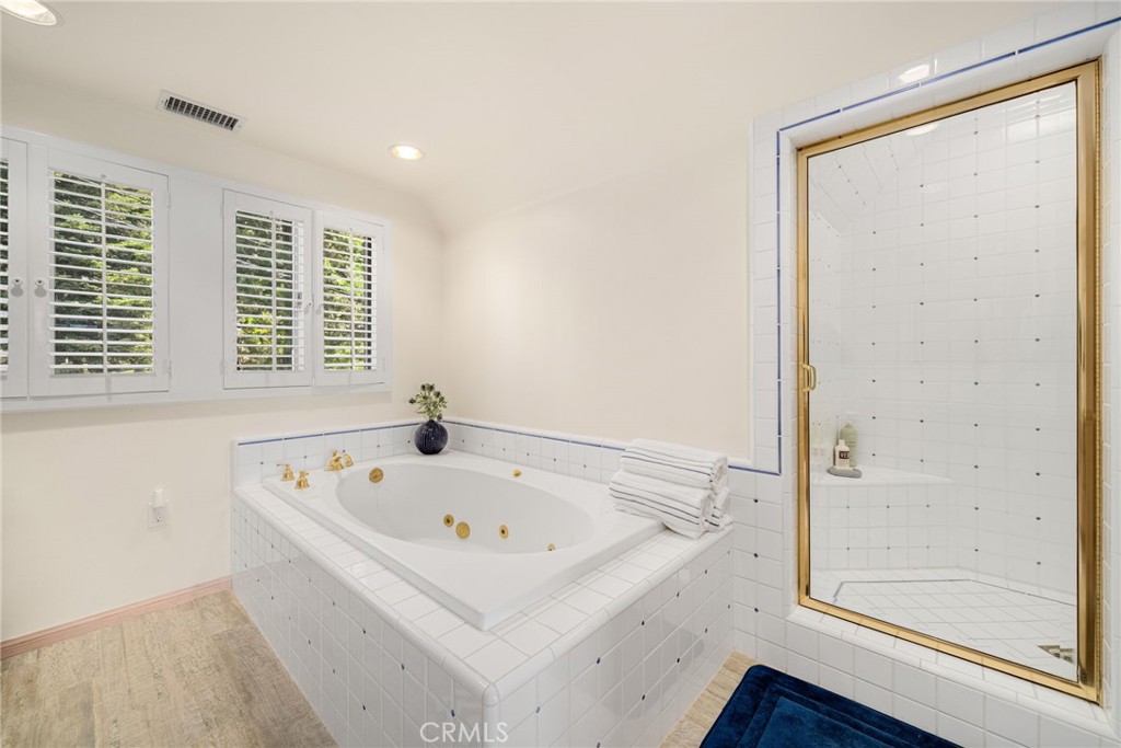 Arrowhead Woods (AWHW) - Residential