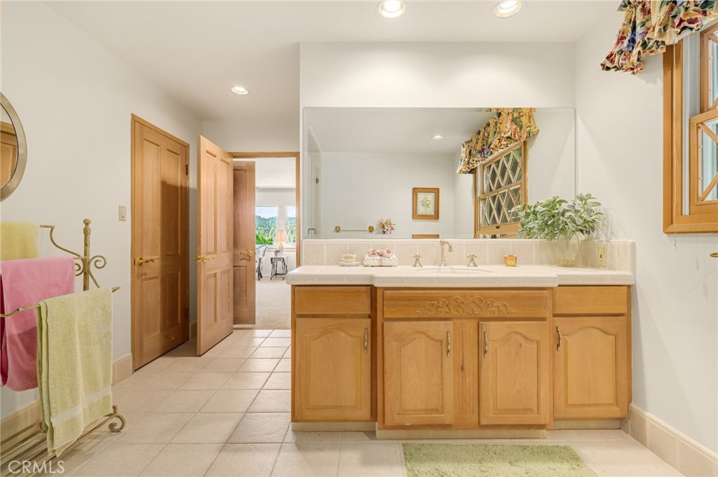 Arrowhead Woods (AWHW) - Residential