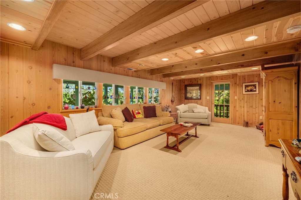 Arrowhead Woods (AWHW) - Residential