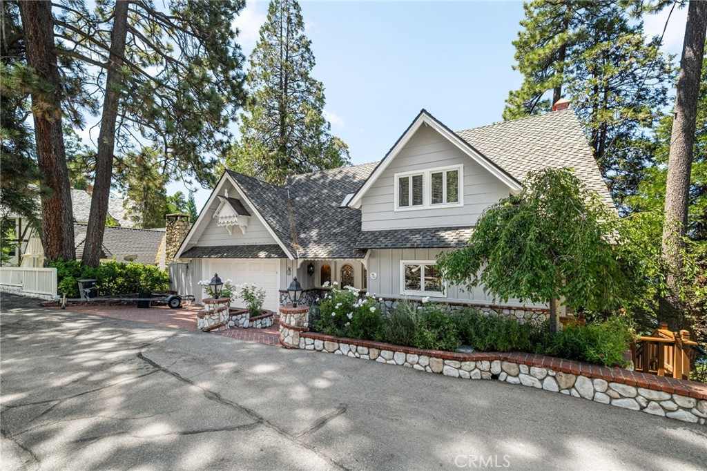 Arrowhead Woods (AWHW) - Residential