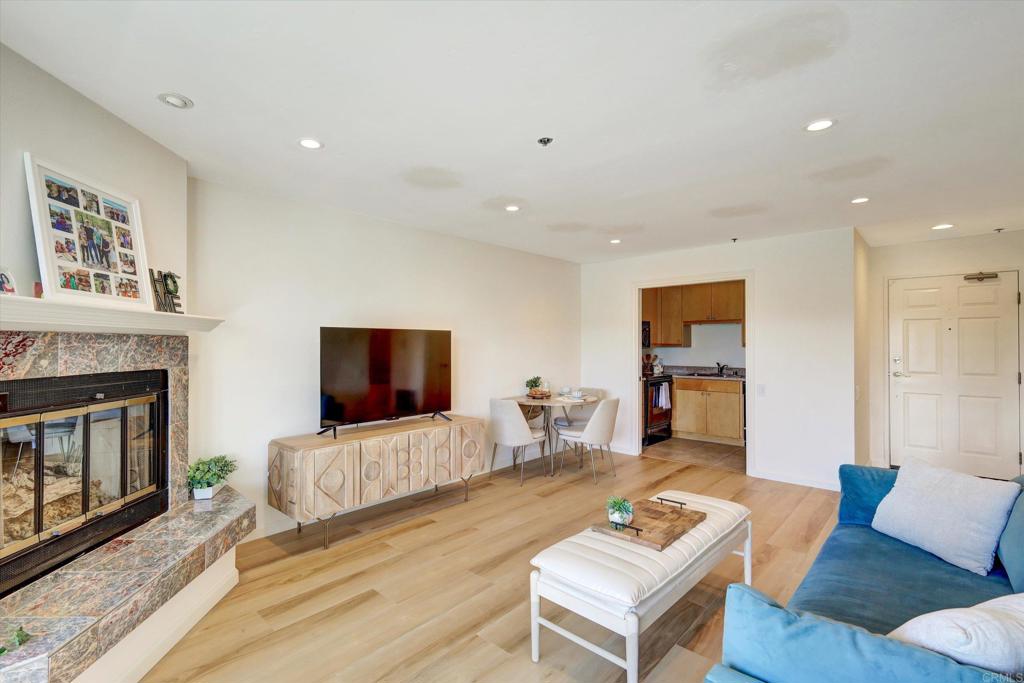 1616 Circa Del Lago C206