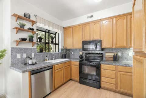 Tiny photo for 111 Bean Creek Road #184, Scotts Valley, CA 95066 (MLS # ML82052118)