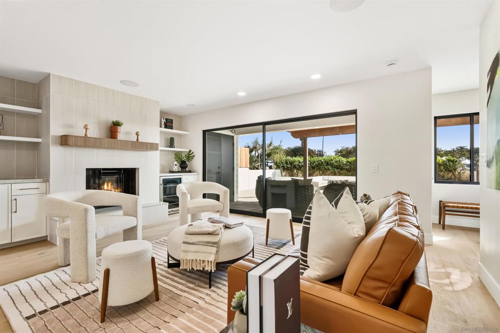 Mission Beach - Residential