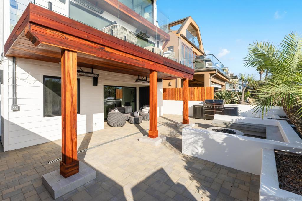 Mission Beach - Residential