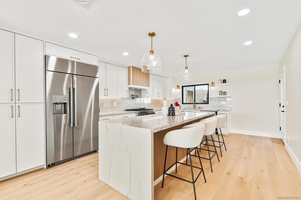 Mission Beach - Residential