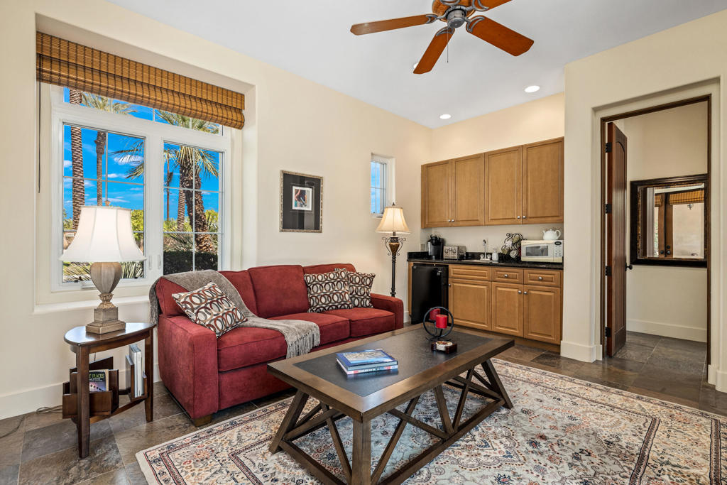 The Palms - Residential Lease