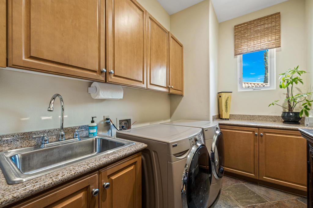 The Palms - Residential Lease