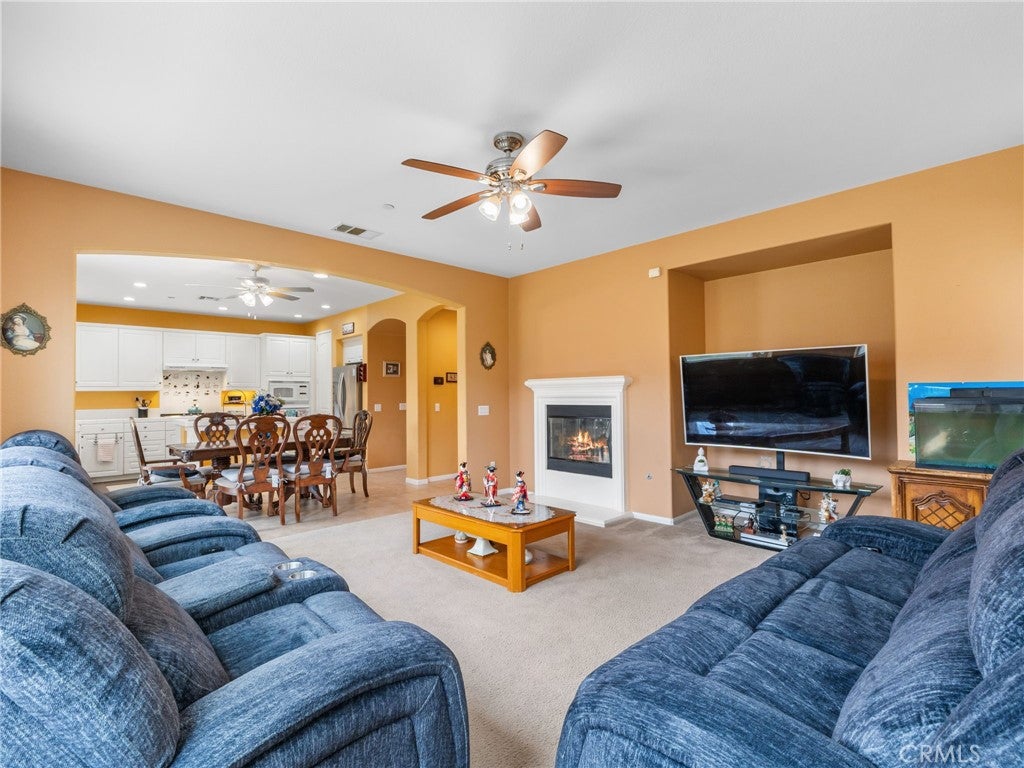 4106 Lake Circle