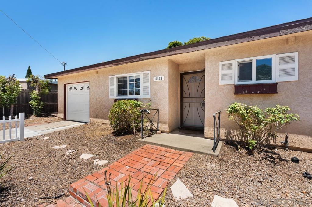 4581 Chinook CT