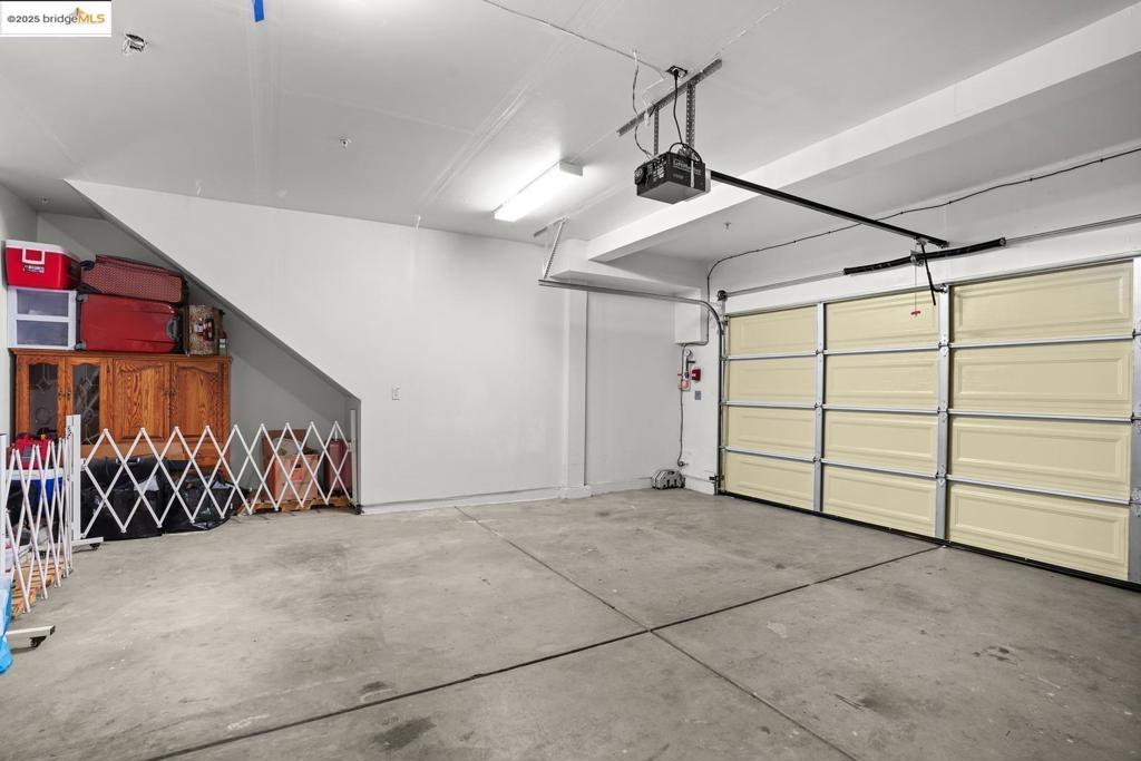 BRENTWOOD - Residential