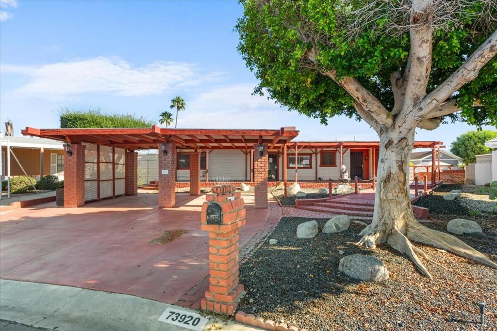 Palm Desert Greens - Manufactured In Park