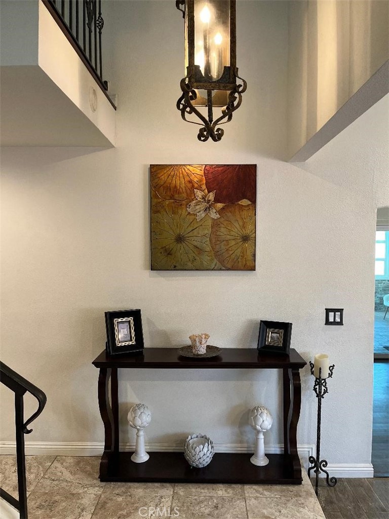 1426 E Tam O Shanter