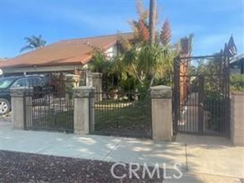 Photo of 1426 E Tam O Shanter St, Ontario, CA 91761 (MLS # TR26006138)