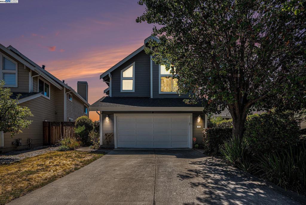 Spacious home. 4 large bedrooms that can fit king size beds. Vaulted ceiling. Ceiling fans and mirrored closet doors in every bedroom. Lots of cabinet and closet space. Central Air and Heat. Spacious Kitchen with Breakfast Bar. Fireplace w/ Mantel and Marble Surface; Spacious Backyard. Tile Floors in Up Stair Bathroom; Close to Fremont HUB & BART, Golf course and Lake Elizabeith. Easy access to freeways.
