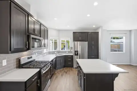 MLS: 260019401SD