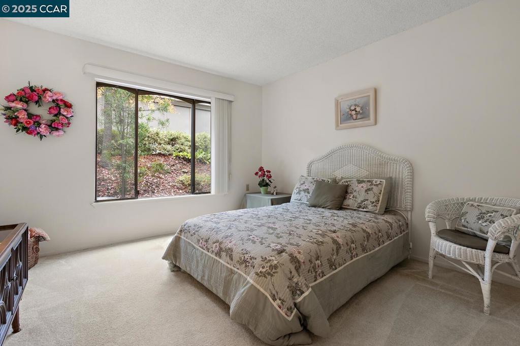 ROSSMOOR - Residential