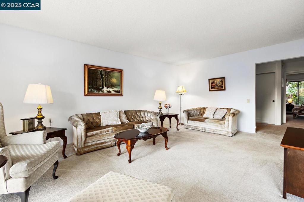 ROSSMOOR - Residential