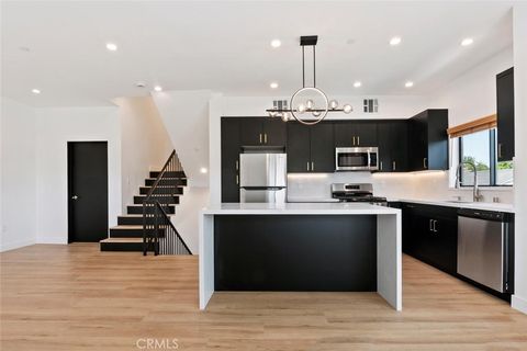 2633 S Cochran Los Angeles CA 90016