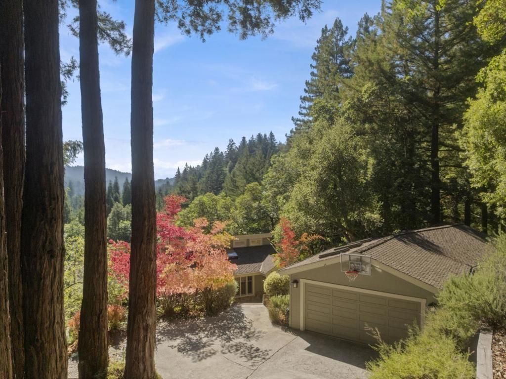 Photo of 15105 Old Japanese Road, Los Gatos, CA 95033 (MLS # ML82025378)