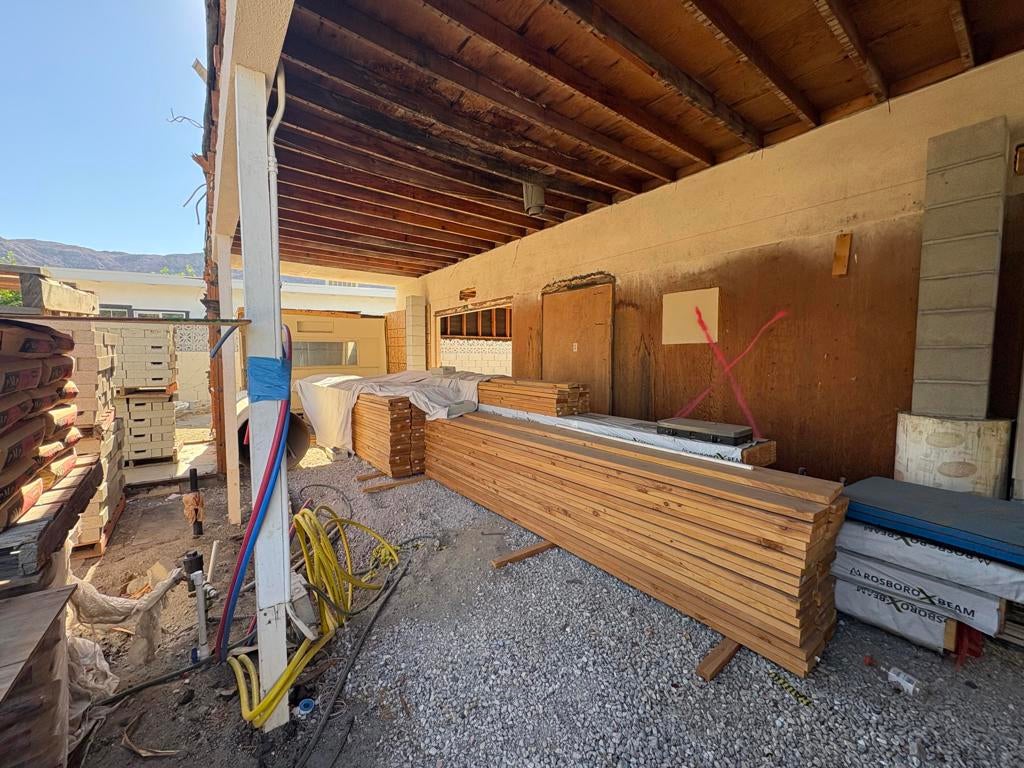 70260 Highway 111 138