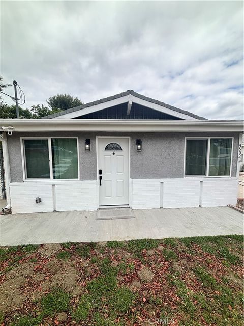 Photo of 5500 Keokuk, Woodland Hills, CA 91367 (MLS # SR25248876) Photo of 5500 Keokuk, Woodland Hills, CA 91367 (MLS # SR25248876)