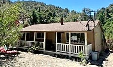 Photo of 2520 Nadelhorn Place, Pine Mountain Club, CA 93222 (MLS # SR26046240)