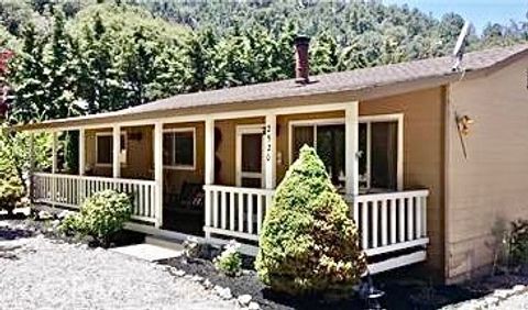 Photo of 2520 Nadelhorn Place, Pine Mountain Club, CA 93222 (MLS # SR26046240)