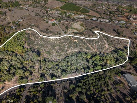 Photo of 0 Via Puerta Del Sol, Bonsall, CA 92003 (MLS # SW25240907) Photo of 0 Via Puerta Del Sol, Bonsall, CA 92003 (MLS # SW25240907)