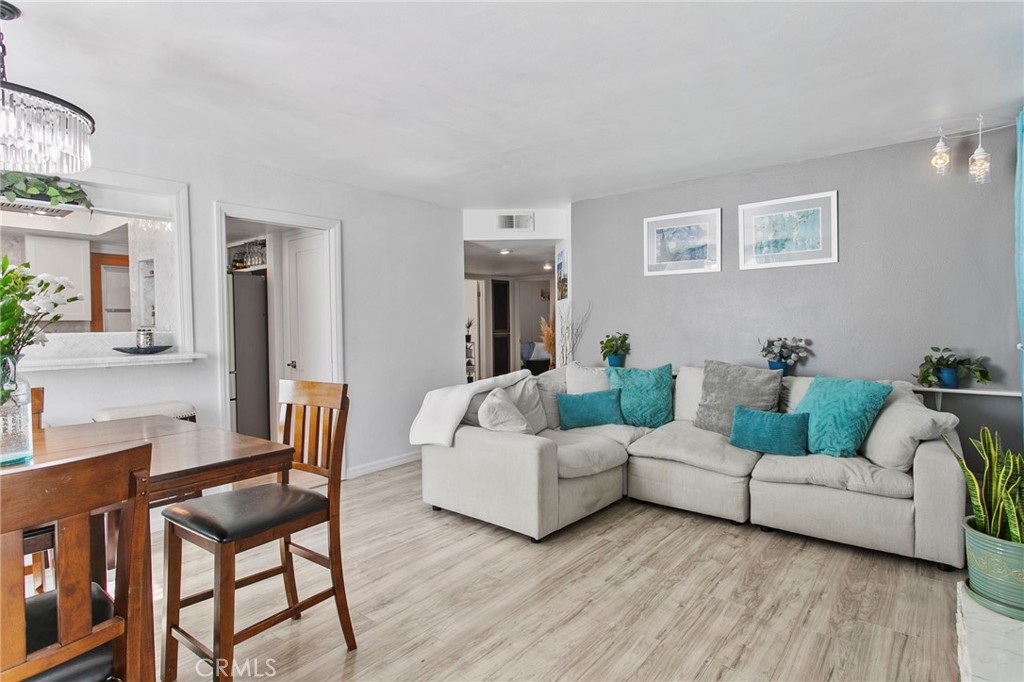 Villa Mira (VM) - Residential