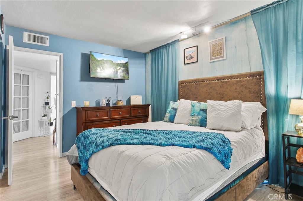 Villa Mira (VM) - Residential