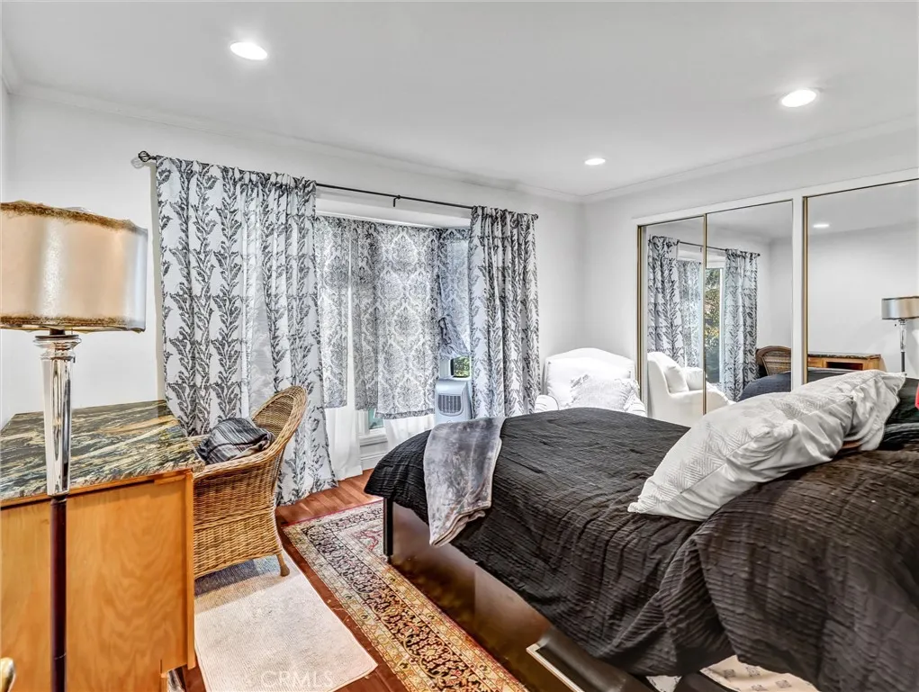 Downey, California 90241, United States, 3 Bedrooms Bedrooms, ,3 BathroomsBathrooms,Residential,Active,254487