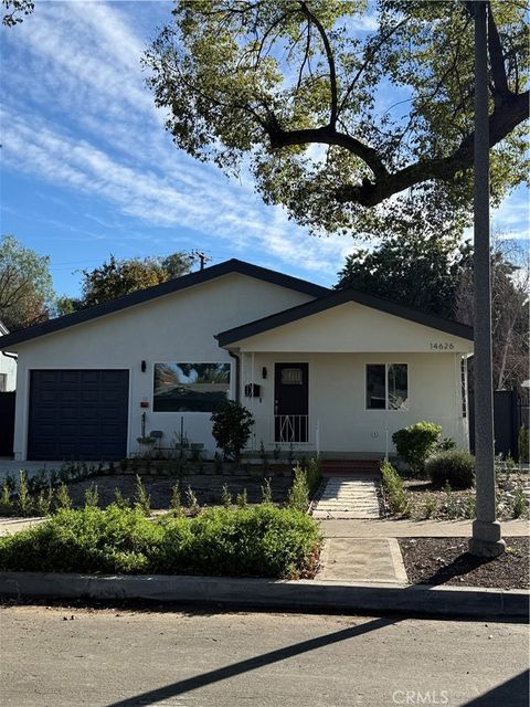 Photo of 14626 Morrison Street, Sherman Oaks, CA 91403 (MLS # PF26000821)