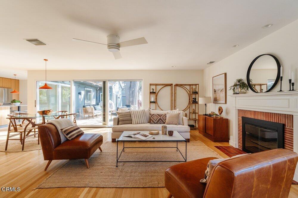 1680 N Mar Vista Avenue