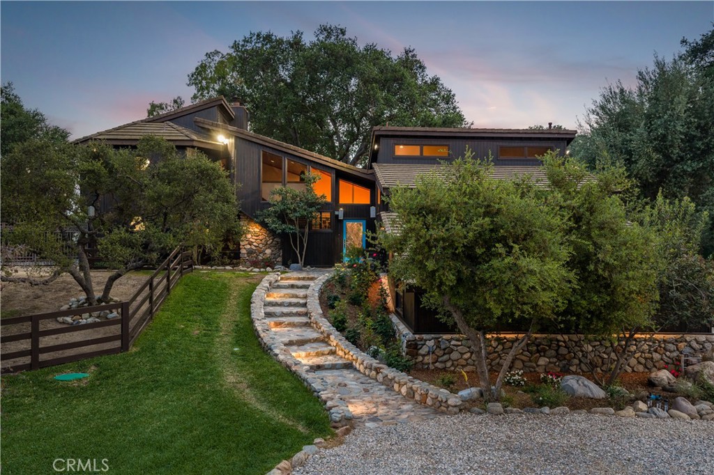 4625 Live Oak Canyon Rd