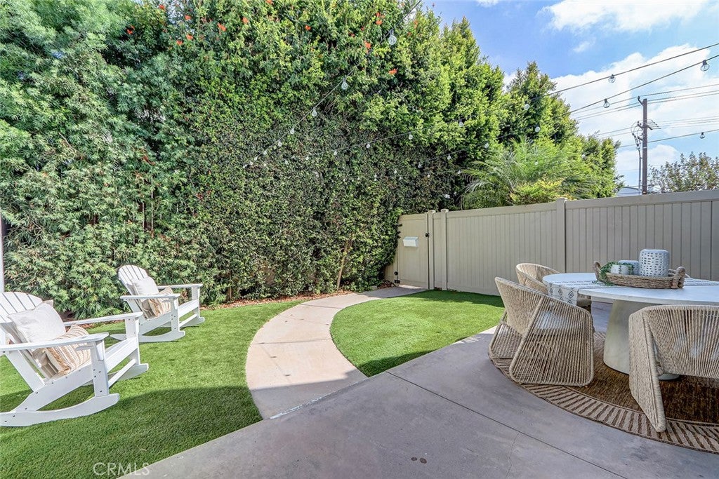 1921 Carnegie Lane 5