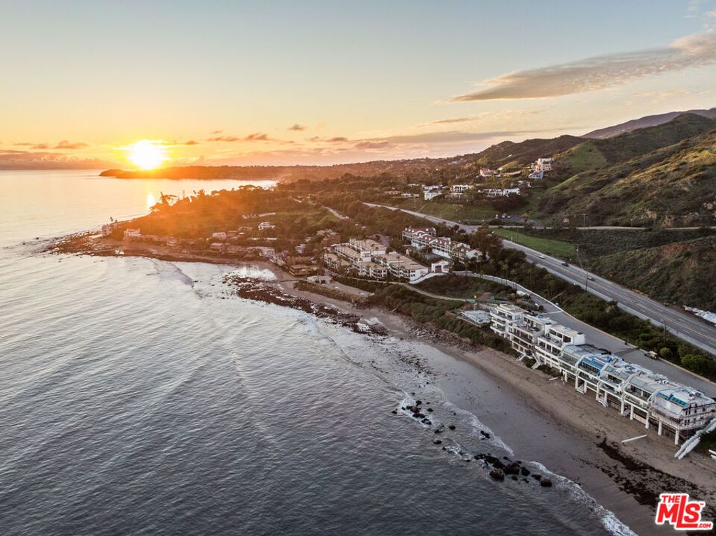 Photo of 26508 Latigo Shore Drive, Malibu, CA 90265 (MLS # 25631389)