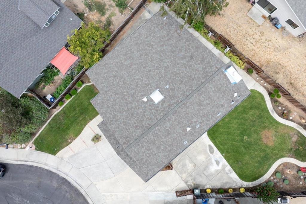 1219 Willow Court