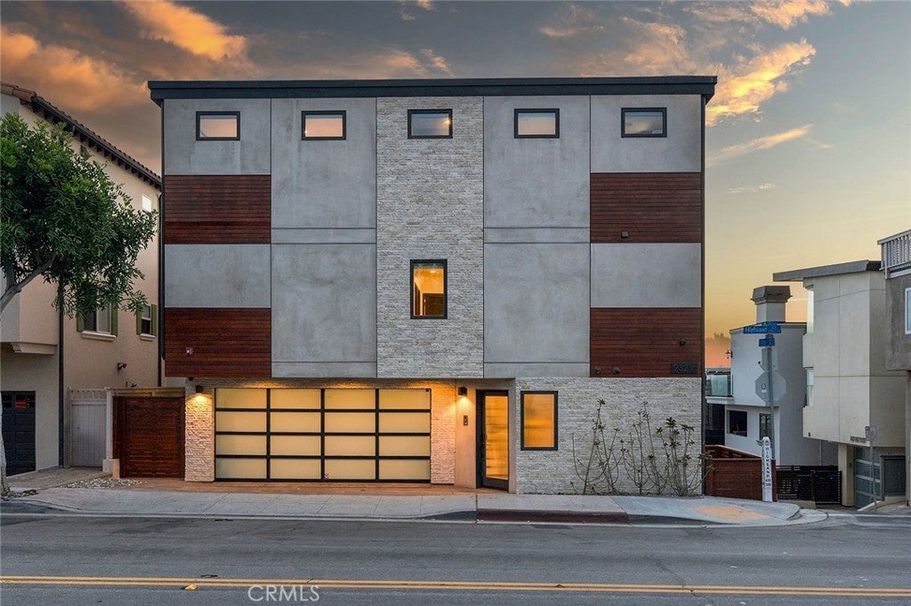 232 30th PL, Manhattan Beach CA 90266