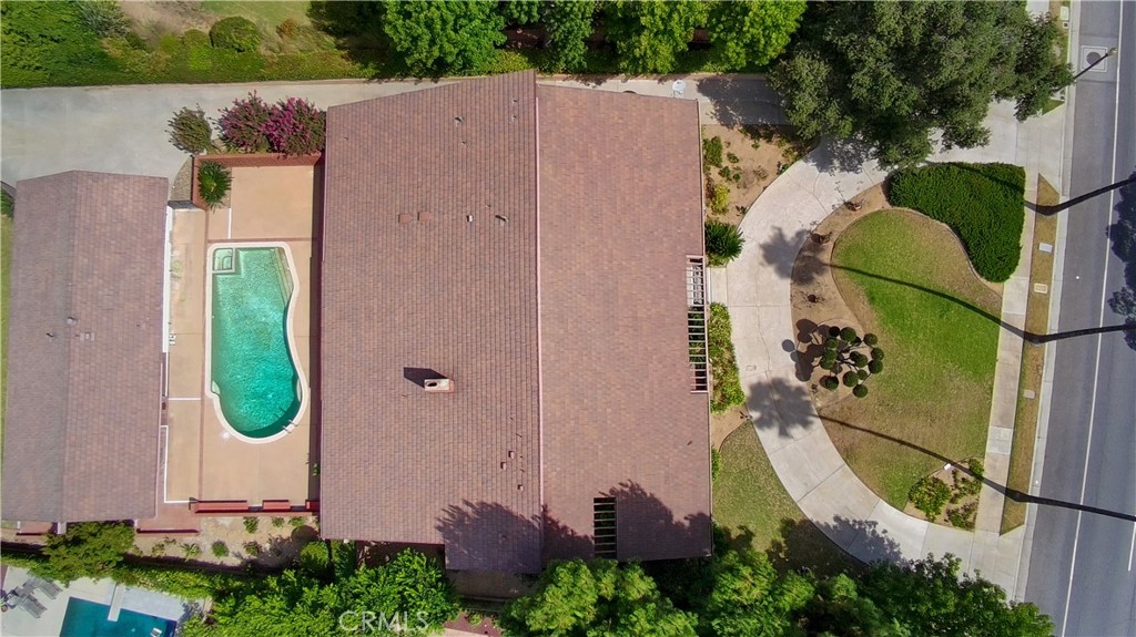 935 Sierra Madre Boulevard