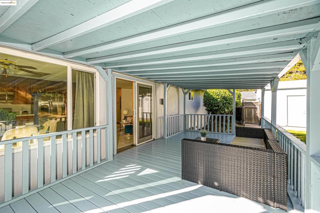 BLOSSOM HILL - Residential