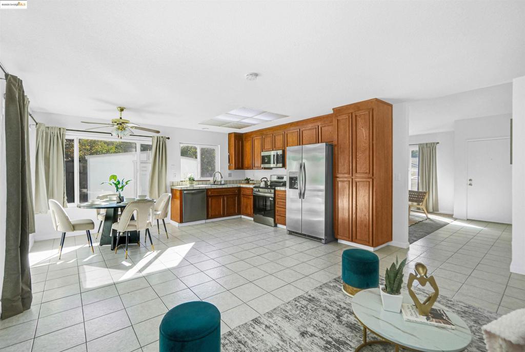 BLOSSOM HILL - Residential