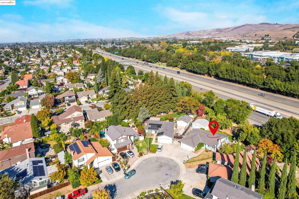 BLOSSOM HILL - Residential