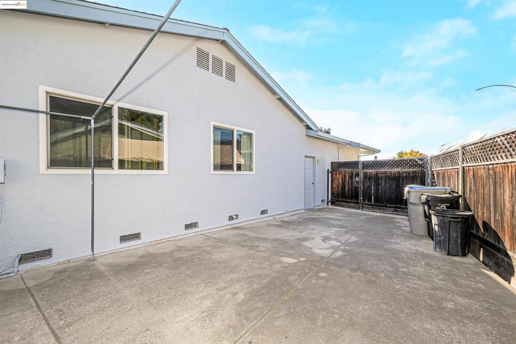 BLOSSOM HILL - Residential