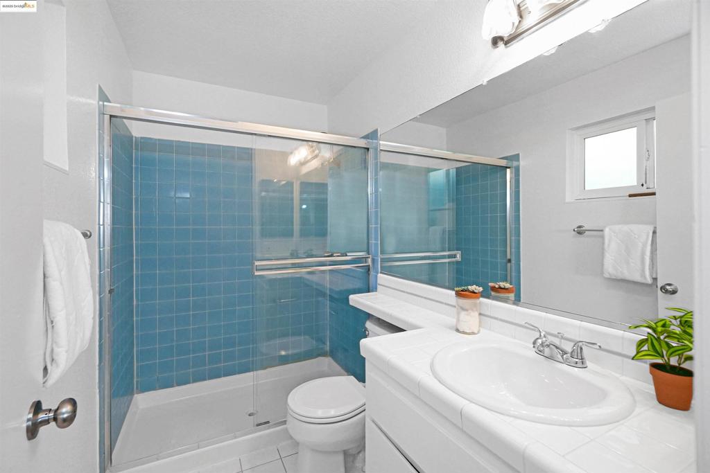 BLOSSOM HILL - Residential