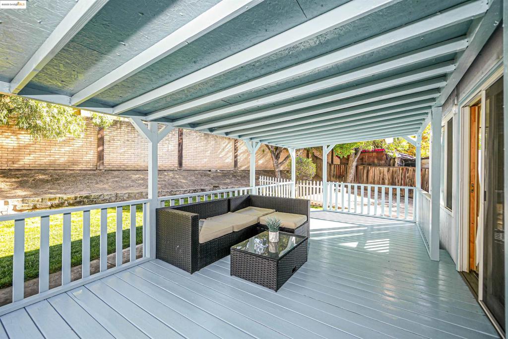 BLOSSOM HILL - Residential