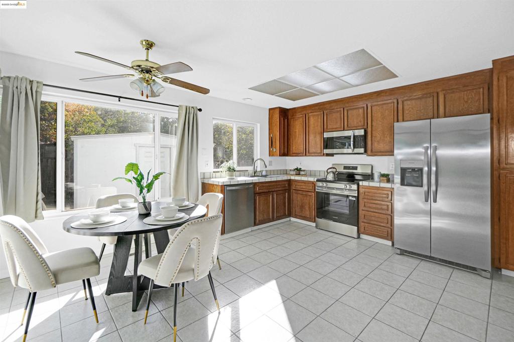 BLOSSOM HILL - Residential